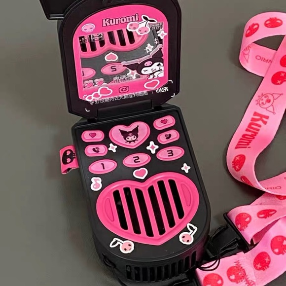 Sanrio Kurimo Handheld Fan - Picture 3 of 7